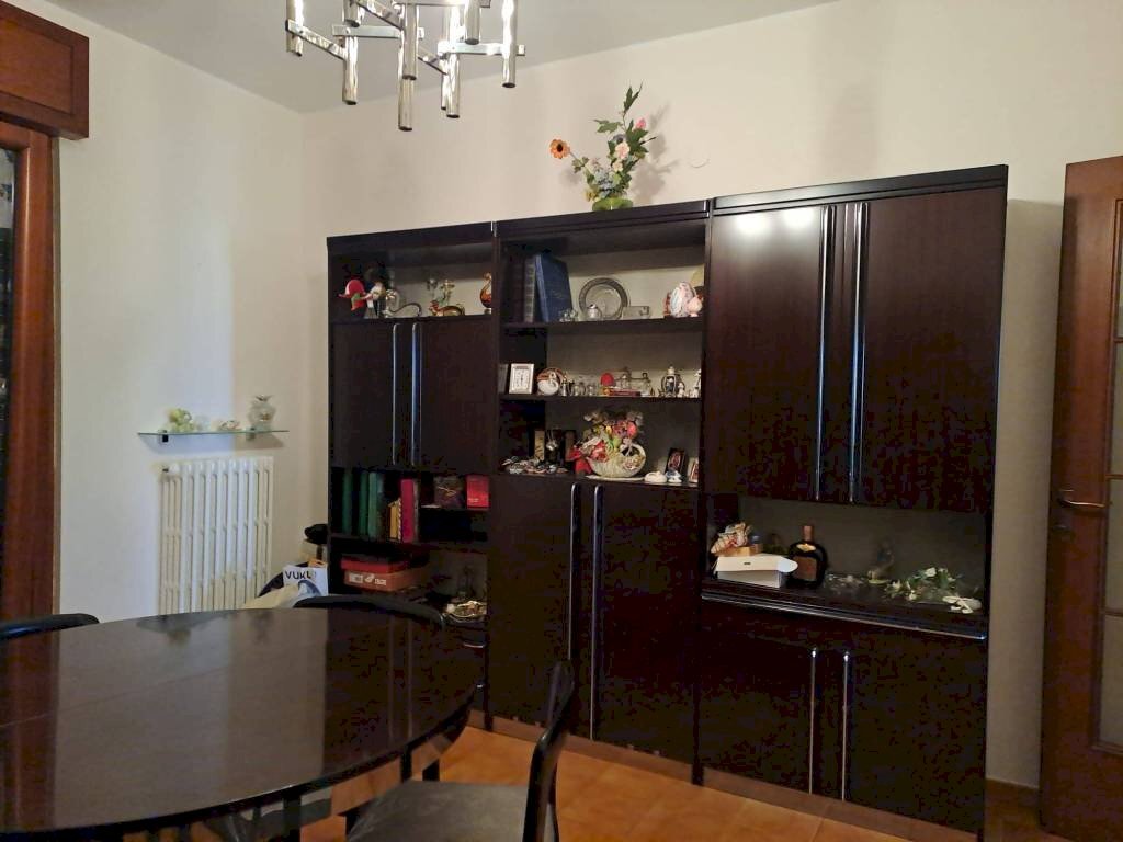 Cucina - Appartamento via Scoglio del Tonno, 46, Taranto - foto 3