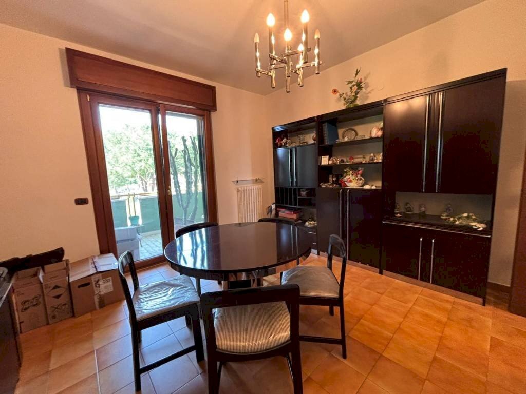 Salone - Four-room apartment via Scoglio del Tonno, 56, Taranto - photo 2