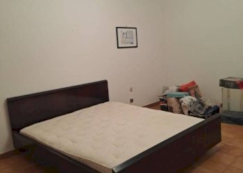 Camera da letto - Appartamento via Scoglio del Tonno, 46, Taranto - foto 13