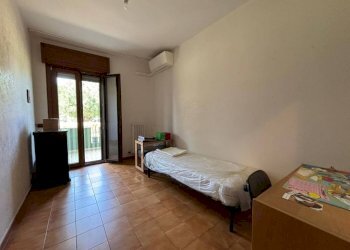 Camera da letto - Quadrilocale via Scoglio del Tonno, 56, Taranto - foto 6