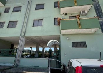 Facciata - Quadrilocale via Scoglio del Tonno, 56, Taranto - foto 15