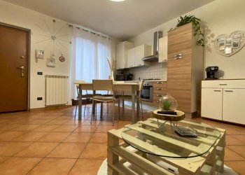 Cucina - Bilocale vicolo dei Romani, Casorate Sempione - foto 19
