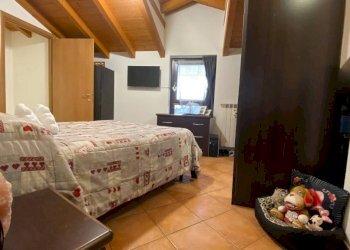 Camera da letto - Bilocale vicolo dei Romani, Casorate Sempione - foto 28