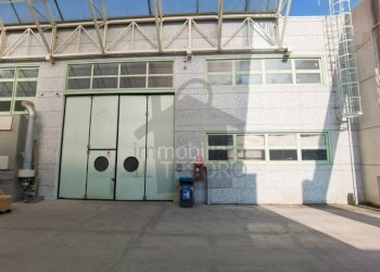 Facciata - Capannone via Angelo Banfi, 1o, Verucchio - foto 5