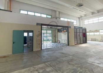 Interno non residenziale - Capannone via Angelo Banfi, 1o, Verucchio - foto 6