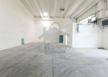 Interno non residenziale - Capannone via Angelo Banfi, 1o, Verucchio - foto 9
