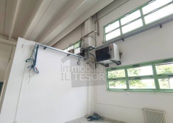 Interno non residenziale - Capannone via Angelo Banfi, 1o, Verucchio - foto 17