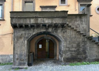 Foto 3 - Locale Commerciale Via Calabresi
 
31, Viterbo - foto 3