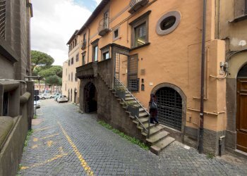 Foto 13 - Locale Commerciale Via Calabresi
 
31, Viterbo - foto 13