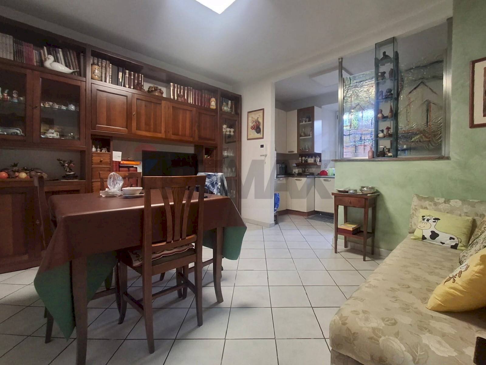 Sala da pranzo - Villa via gaeta
 
205, Frosinone - foto 3