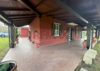 Terrazza - Villa via gaeta
 
205, Frosinone - foto 17