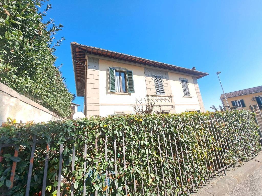 Facciata - Apartment piazzetta Bolognini, Signa - photo 2