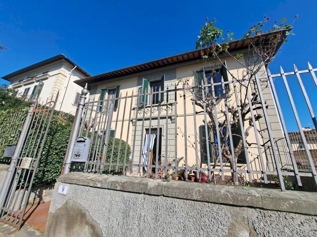 Facciata - Apartment piazzetta Bolognini, Signa - photo 3