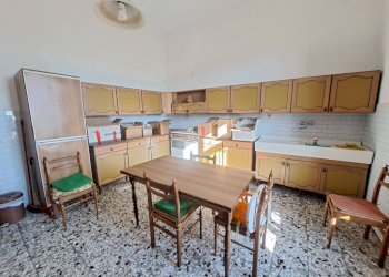 Cucina - Appartamento piazzetta Bolognini, Signa - foto 18