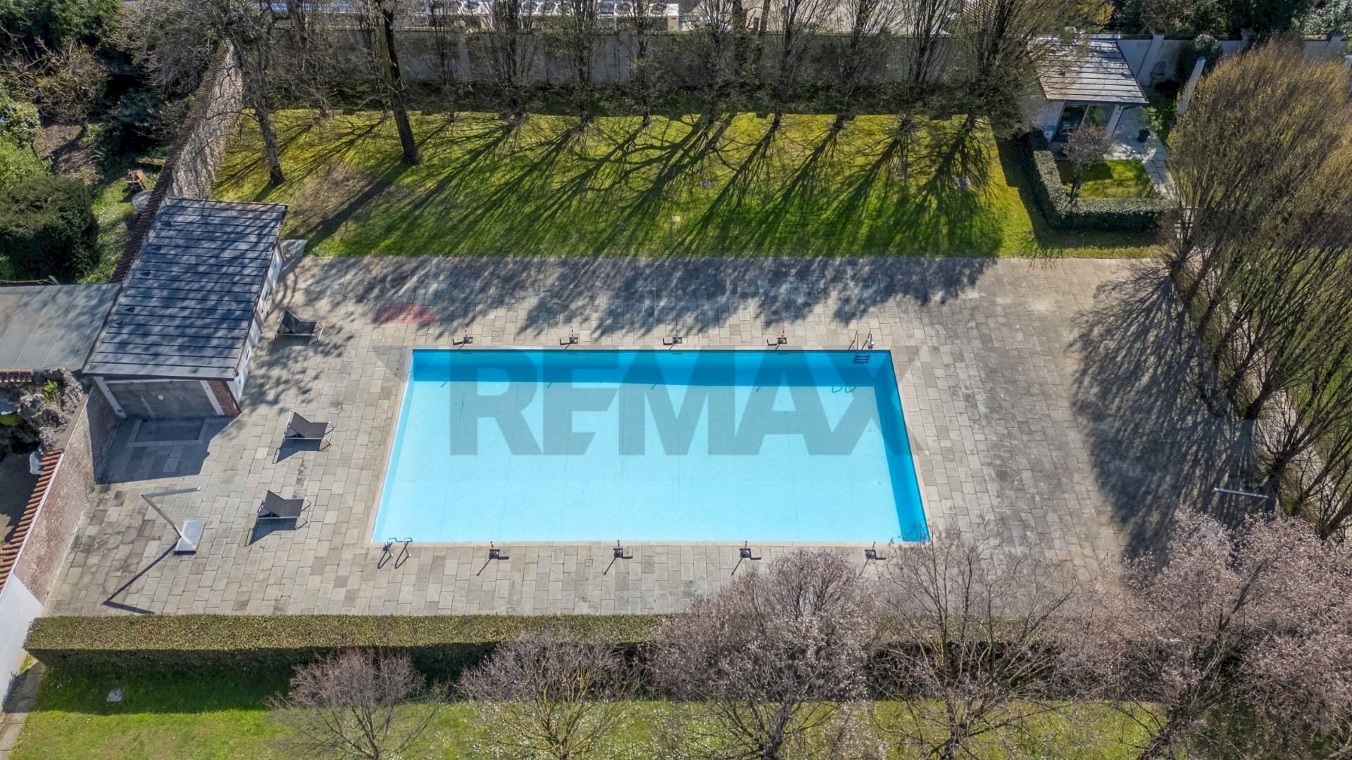 Piscina - Villa Via Cavallotti
45, Monza - photo 2
