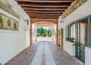 Androne d\'ingresso - Villa Via Cavallotti
 
45, Monza - foto 7