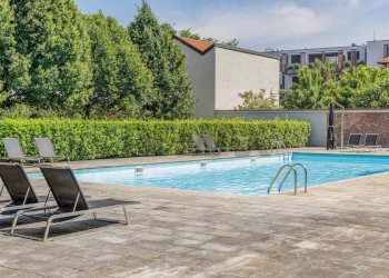 Piscina - Villa Via Cavallotti
 
45, Monza - foto 15