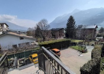 Vista - Trilocale via Gilles de Chevreres, 62, Aosta - foto 4