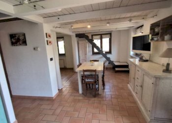 Salone - Trilocale via Gilles de Chevreres, 62, Aosta - foto 8