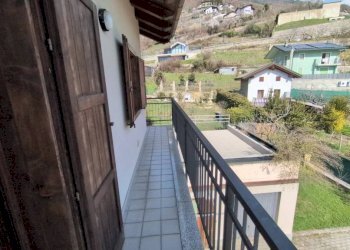 Balcone - Trilocale via Gilles de Chevreres, 62, Aosta - foto 18