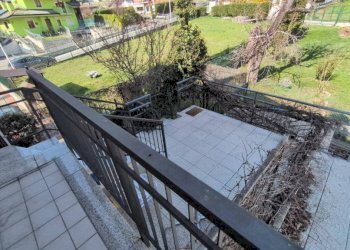 Balcone - Trilocale via Gilles de Chevreres, 62, Aosta - foto 19