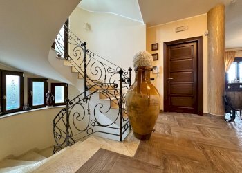 Foto 10 - Villa Via Filippo Turati
 
27, Montepaone - photo 10