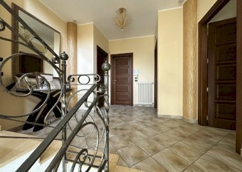 Foto 15 - Villa Via Filippo Turati
 
27, Montepaone - photo 15