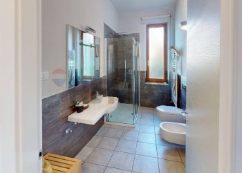 Bagno - Casa indipendente Via Capanne
 
1, Beverino - foto 21