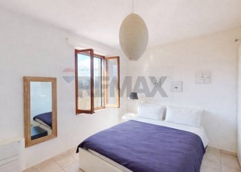 Camera / camera da letto - Casa indipendente Via Capanne
 
1, Beverino - foto 26