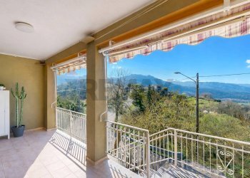 Balcone - Casa indipendente Via Capanne
 
1, Beverino - foto 29