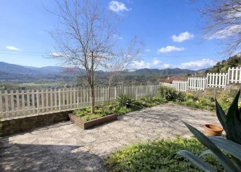 Vista delle montagne - Casa indipendente Via Capanne
 
1, Beverino - foto 35