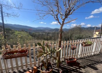 Balcone - Casa indipendente Via Capanne
 
1, Beverino - foto 39