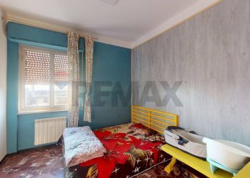 Camera / camera da letto - Three-room apartment Via Tonale
 
13, Genova - photo 19