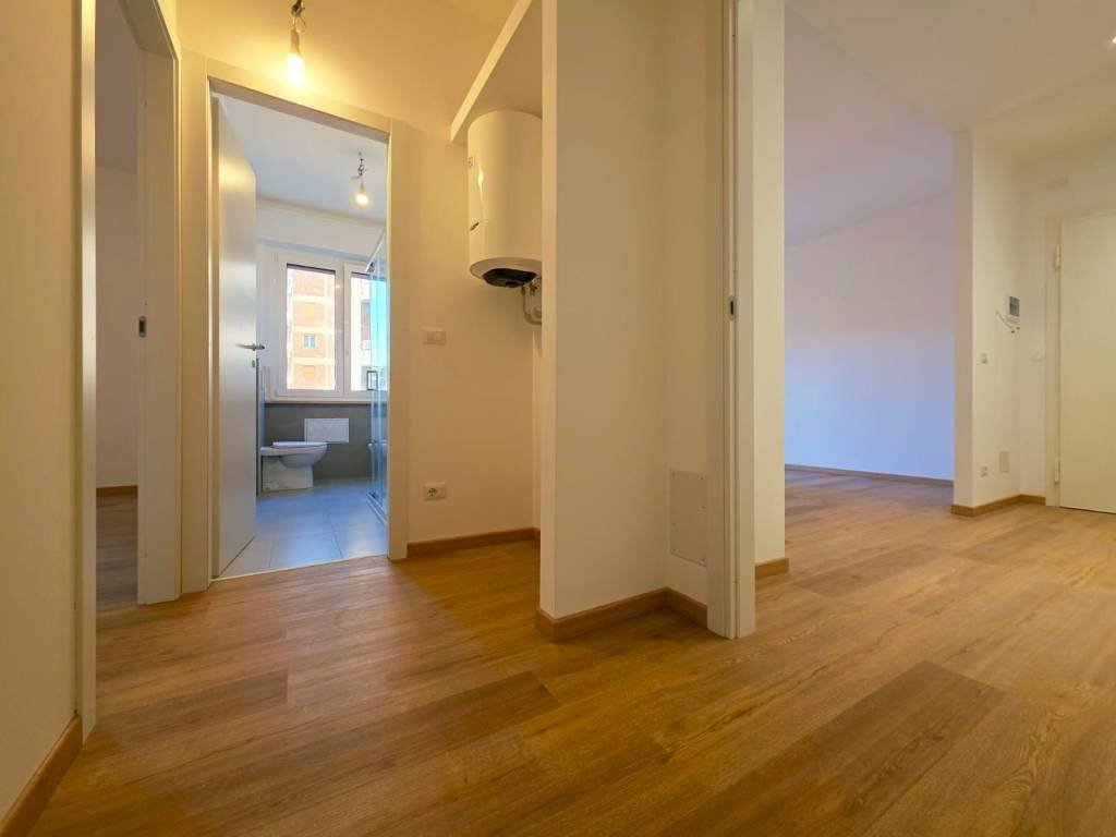 Corridoio - Trilocale via Giovanni Pierluigi da Palestrina, SN, Parma (zona Cittadella) - foto 2