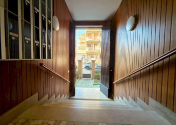 Interno palazzo - Trilocale via Giovanni Pierluigi da Palestrina, SN, Parma (zona Cittadella) - foto 17