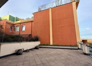 Terrazzo - Four-room apartment via della Repubblica, 4, Biella - photo 9