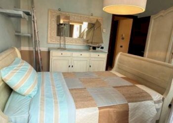 Camera da letto - Quadrilocale via della Repubblica, 4, Biella - foto 26