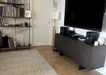 Salone - Three-room apartment via Lina Bo Bardi, Roma - photo 17