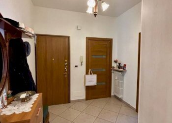 Ingresso - Three-room apartment via Vincenzo Gioberti, 12, Pinerolo - photo 13
