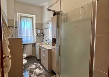 Bagno - Three-room apartment via Vincenzo Gioberti, 12, Pinerolo - photo 20