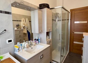 Bagno - Three-room apartment via Vincenzo Gioberti, 12, Pinerolo - photo 23