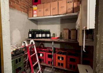 Cantina - Three-room apartment via Vincenzo Gioberti, 12, Pinerolo - photo 47