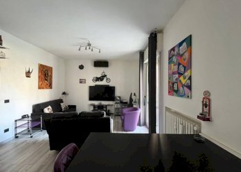 Soggiorno - Appartamento via Adelmo Arbizzani, Calderara di Reno - foto 4