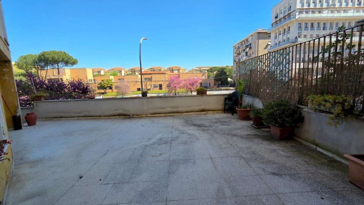 whatsapp image 2026-04-08 at 10.57.2 - Three-room apartment viale San Giovanni Bosco, Roma - photo 3