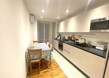 Cucina - Appartamento piazza Grillo Cattaneo, 1, Genova (zona Centro Storico) - foto 4