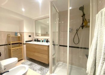 Bagno - Appartamento piazza Grillo Cattaneo, 1, Genova (zona Centro Storico) - foto 11