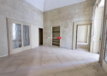 Stable - Palace Vico I° Giuseppe Garibaldi, Martina Franca - photo 11