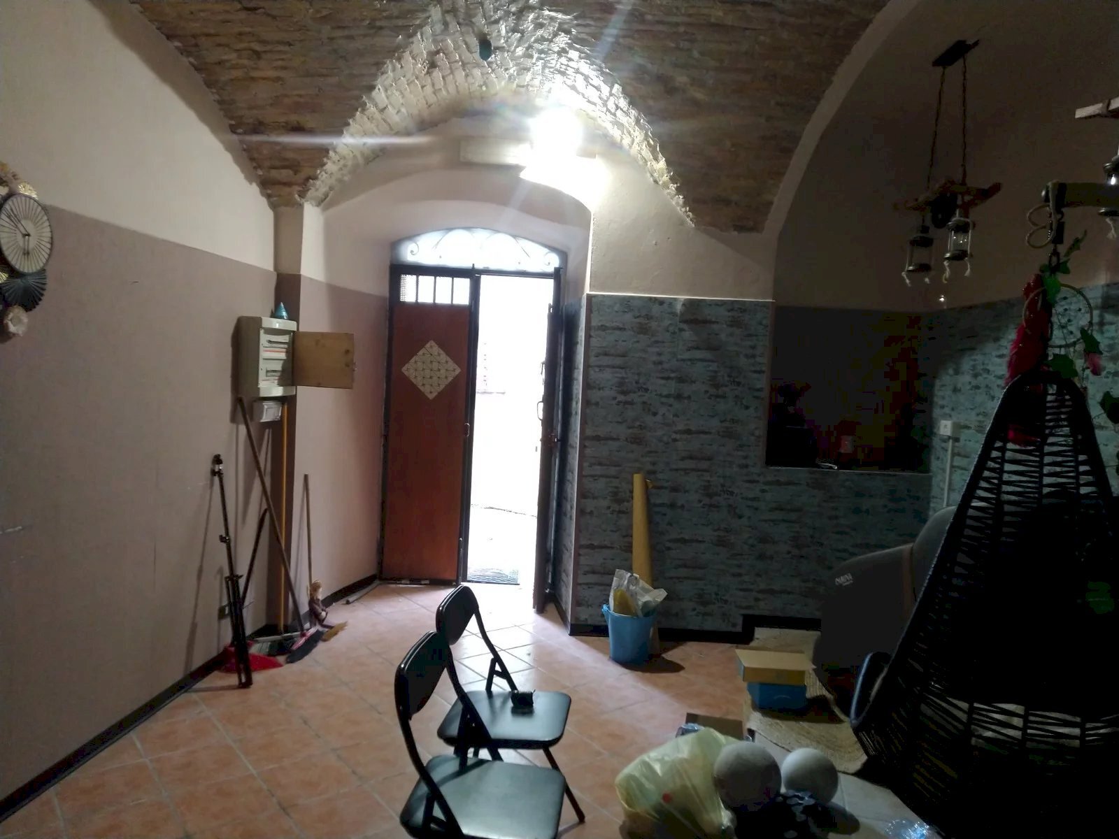 Locale Commerciale Vico delle Camelie, Ventimiglia - foto 3