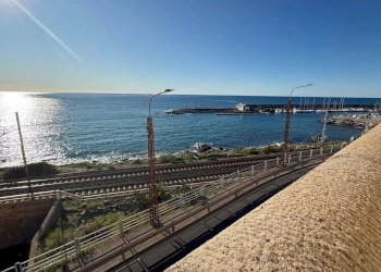 Appartamento via garnier, Bordighera - foto 1