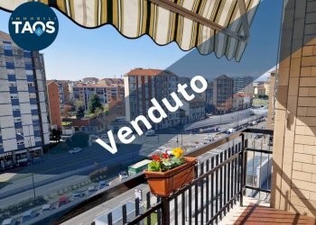Two-room apartment Corso Grosseto, 218, Torino - photo 1